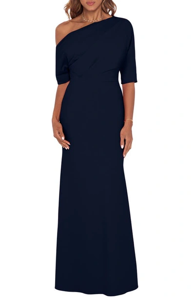 BETSY & ADAM ONE-SHOULDER CREPE SCUBA TRUMPET GOWN