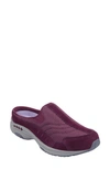 EASY SPIRIT TRAVELTIME SLIP-ON SNEAKER