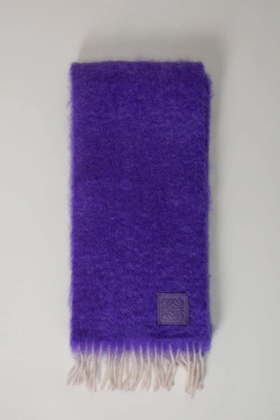 Loewe Wool-blend Logo Scarf In Purple