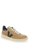 VEJA V-10 LOW TOP SNEAKER