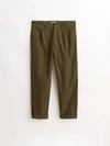 ALEX MILL STANDARD PLEATED PANT IN CHINO