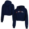 THE WILD COLLECTIVE THE WILD COLLECTIVE NAVY NEW ENGLAND PATRIOTS CROPPED PULLOVER HOODIE