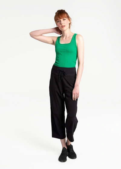 Lole Momentum Crops In Black Beauty