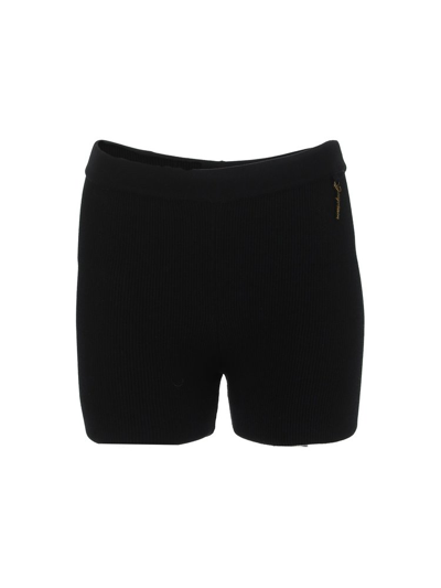 Jacquemus Charm Logo Knit Shorts In Black