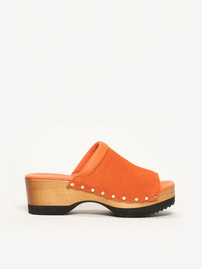 M. Gemi The Greta Sandal In Tangerine