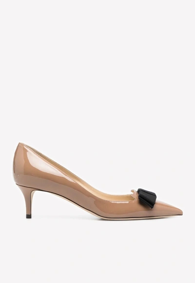 Jimmy Choo Ari 50 Pumps In Patent Leather With Bow In Nude