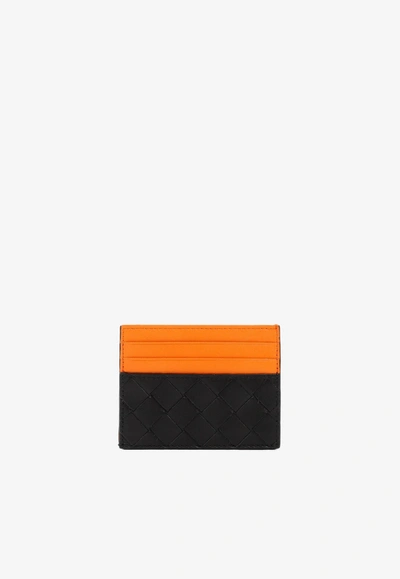 Bottega Veneta Bi-color Intrecciato Leather Cardholder In Black