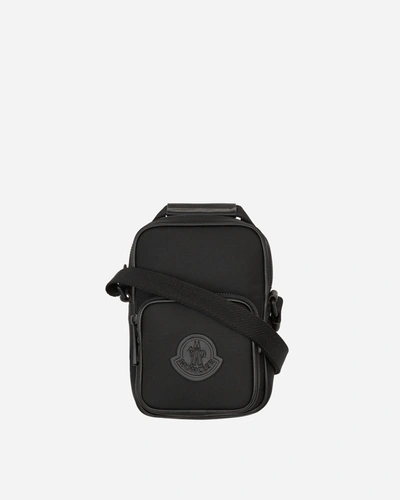 Moncler Logo-patch Zipped Messenger Bag In Black
