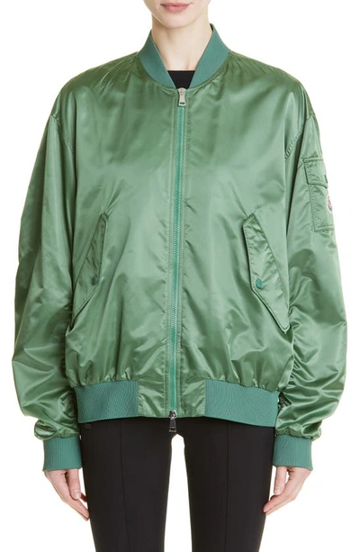 Moncler 1a000-84 59685 85m Ter Bomber In Green