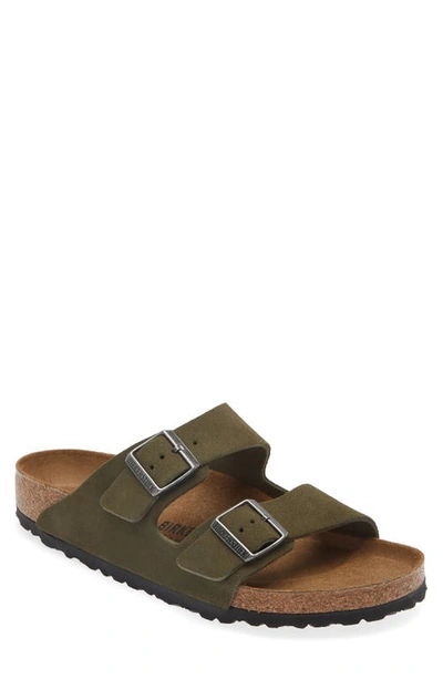 Birkenstock Arizona 扣环凉鞋 In Olive