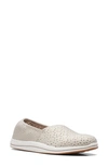 Clarks Breeze Emily In Light Taupe