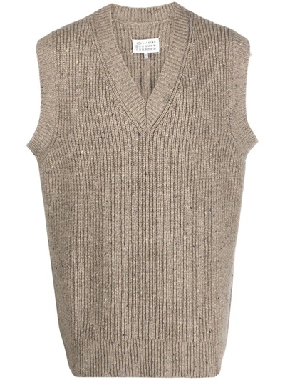 Maison Margiela V-neck Knitted Vest In Green