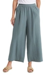 Madewell Lightspun Untailored Crop Wide Leg Pants In Architect Green