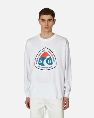 Nike Acg Outdoor Sign Longsleeve T-shirt In White