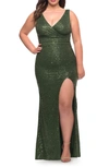 LA FEMME RUCHED STRETCH SEQUIN GOWN