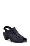 Munro Abby Sandal In Black Nubuck In Navy