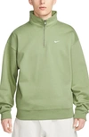 NIKE SOLO SWOOSH OVERSIZE QUARTER ZIP SWEATSHIRT