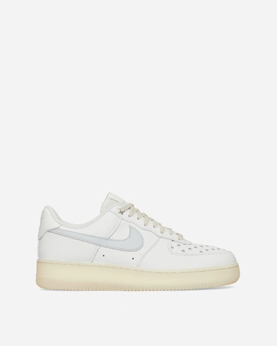 Nike Wmns Air Force 1  07 Sneakers Summit In White