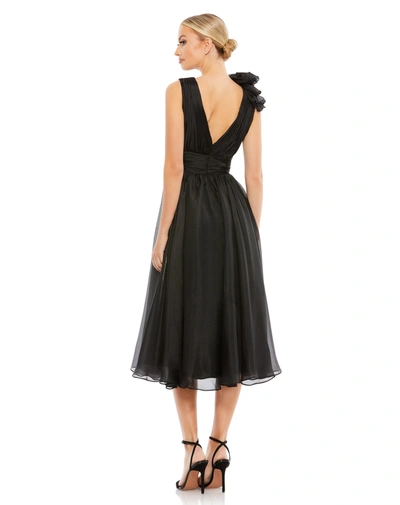 Mac Duggal Sleeveless Tea Length Dress In Black