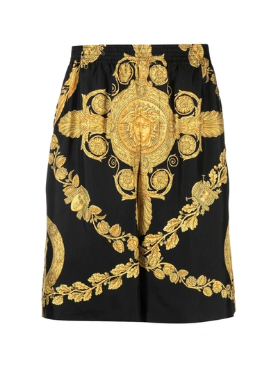 Versace Baroque-pattern Print Shorts In Nero Oro