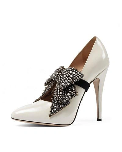 Gucci Bow-embellished Patent-leather Pumps In White