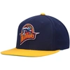 MITCHELL & NESS MITCHELL & NESS NAVY/GOLD GOLDEN STATE WARRIORS HARDWOOD CLASSICS TEAM TWO-TONE 2.0 SNAPBACK HAT