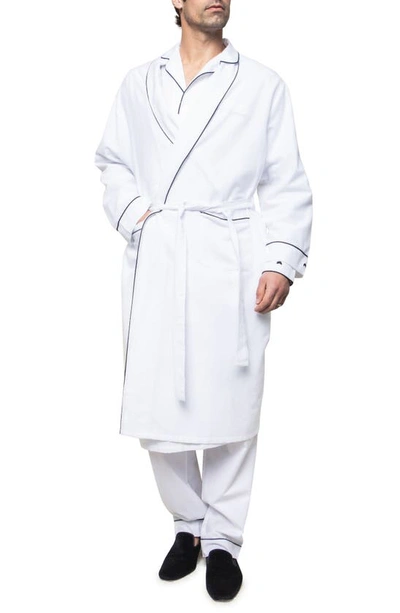 Petite Plume Men's Solid Robe W/ Contrast Piping In White