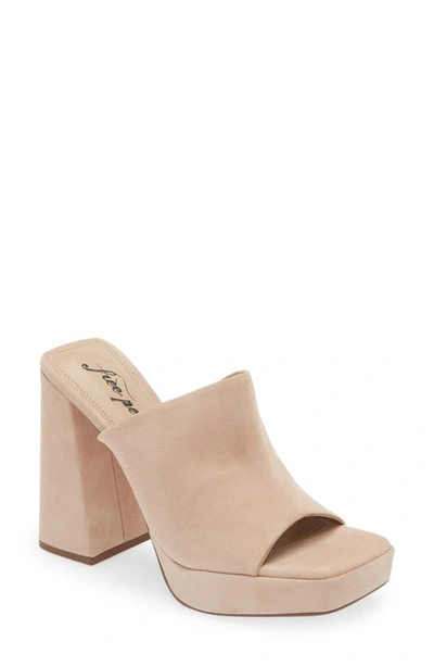 Free People Margo Platform Sandal In Pearl Sand