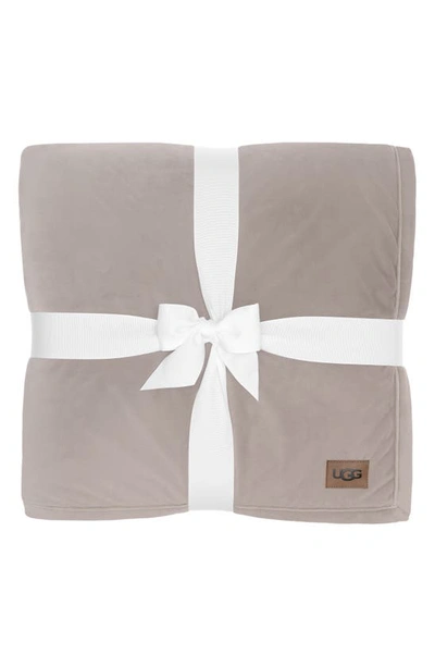 UGG UGG(R) BLISS FUZZY THROW