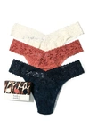 Hanky Panky 3 Pack Signature Lace Original Rise Thongs In Printed Box In White