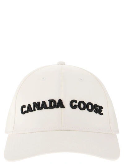 Canada Goose Hats In Weiss