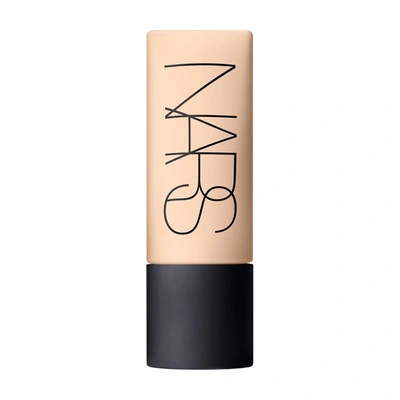 Nars Soft Matte Complete Foundation In Mont Blanc