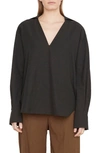 Vince Shaped V-neck Popover Top In Black