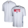 NIKE NIKE WHITE BROOKLYN NETS HARDWOOD CLASSICS PREGAME WARMUP SHOOTING PERFORMANCE T-SHIRT