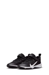 Nike Omni Multi-court Big Kids' Indoor Court Shoes In Black/ White