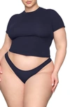 Skims Soft Smoothing T-shirt In Navy
