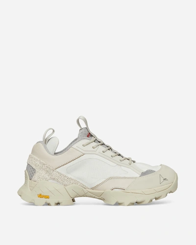 Roa Lhakpa Boots Off In White