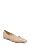 Naturalizer Havana Womens Pointed Toe Flats In Creme Brulee