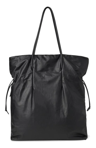 The Row Polly Leather Tote In Black
