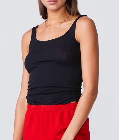 Monrow Narrow Rib Tank Top In Black In Brown