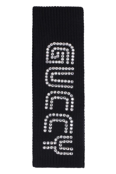 Gucci Logo Embellished Knit Scarf In Black