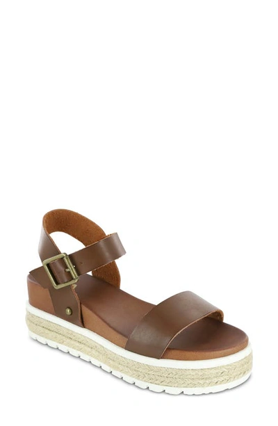 Mia Kasandra Platform Sandal In Mh1287fr-cog-atana