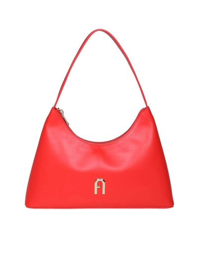 Furla Leather Logo Plaque Shoulder Bag In Red