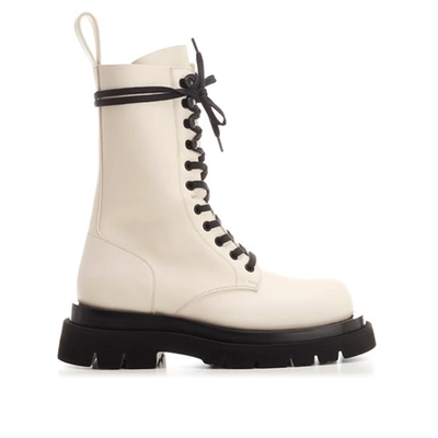 Bottega Veneta Lug Leather Boots In White