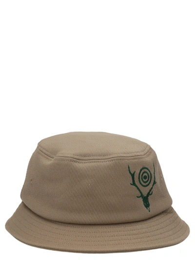 South2 West8 Logo Embroidery Bucket Hat In Beige