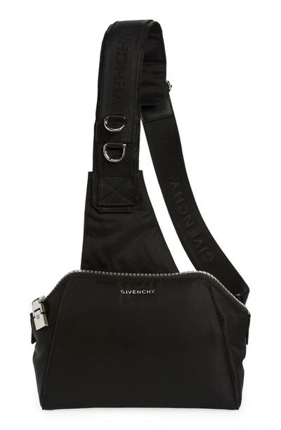 Givenchy Antigona U Leather Camera Bag In Black