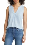 BOBEAU RUDY INVERTED PLEAT SLEEVELESS BLOUSE