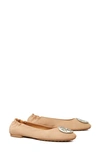 Tory Burch Metal Logo Minnie Travel Ballerinas In Royal Tan