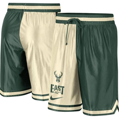 Nike Milwaukee Bucks Courtside  Men's Dri-fit Nba Graphic Shorts In Hunter Green,cream