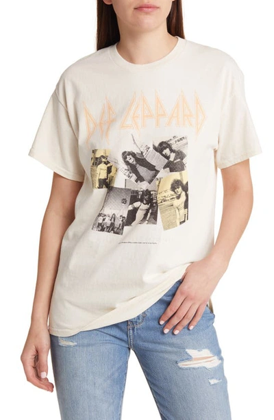 Vinyl Icons Def Leppard Pictures Graphic T-shirt In Marshmallow